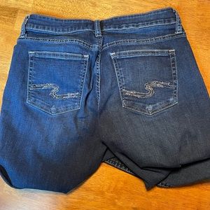 Silver jeans, size 8